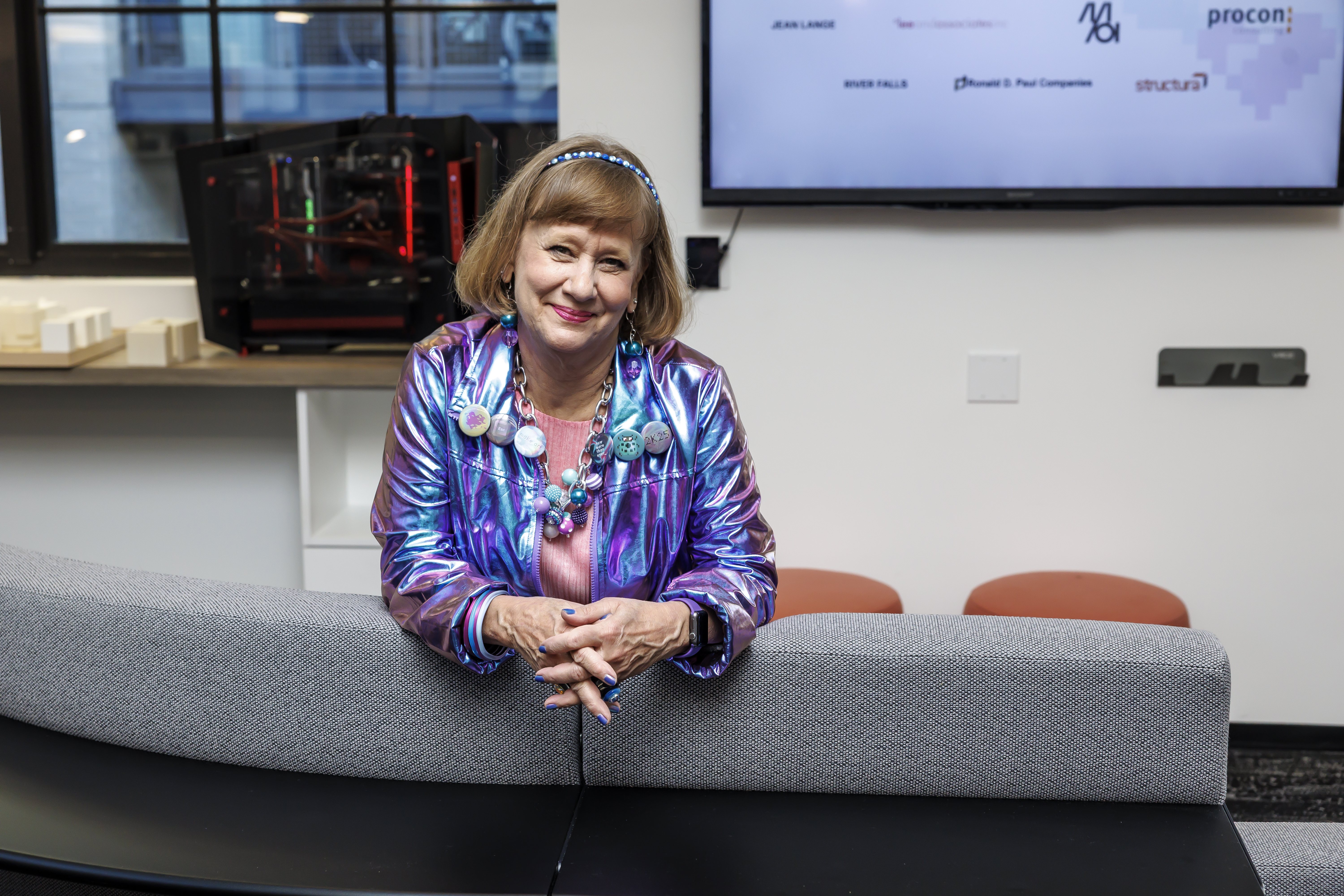 2025-10-16 Hickok Cole Art Night _56A0079